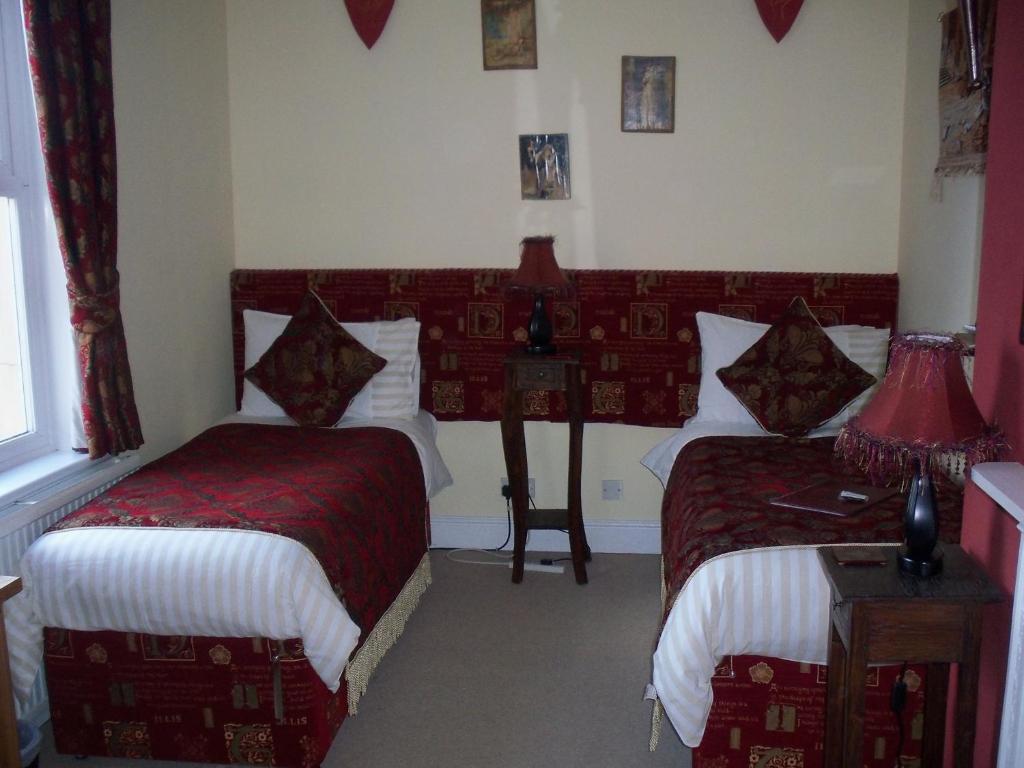 Minstrel'S Rest Bed & Breakfast Хейстингс Стая снимка